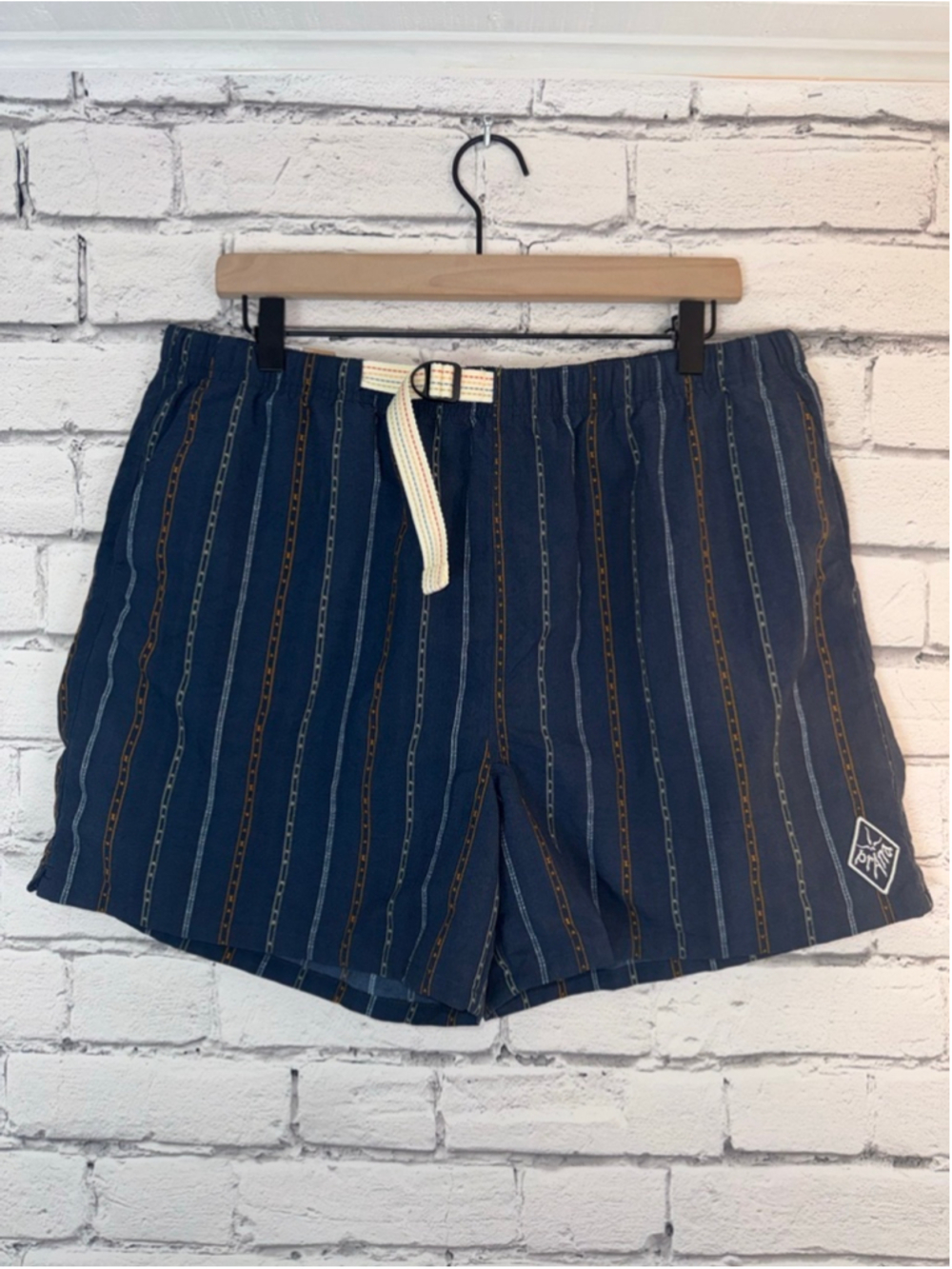 Men's Prana Shorts size XS Indio Heritage Shorts Aztec Print Blue 5' Inseam - Picture 2 of 14
